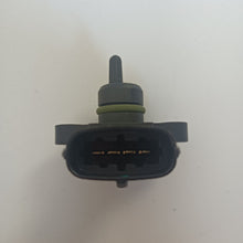 Load image into Gallery viewer, Sensors Assembly MAP Intake Manifold Pressure Sensor for 2008-2012 Hyundai Genesis Coupe 3920027400 9490930501