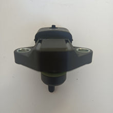 Load image into Gallery viewer, Sensors Assembly MAP Intake Manifold Pressure Sensor for 2008-2012 Hyundai Genesis Coupe 3920027400 9490930501