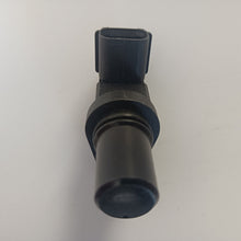 Load image into Gallery viewer, Sensors Assembly Input Output Speed Sensor Fits Hyundai Elantra Tiburon Tucson Sonta Santa FE XG300 Azera XG350 Entourage 4262139052