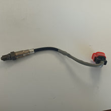 Load image into Gallery viewer, Sensors Assembly O2 Oxygen Sensor Compatible with Hyundai Accent Elantra Tiburon 3921023750