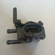 Load image into Gallery viewer, Car Sensors Assembly Differential Pressure for Hyundai Tucson Replacement Number 3921027401