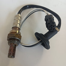 Load image into Gallery viewer, Car Sensors Assembly O2 Oxygen Sensor for Hyundai Replace# 392102G400, 392102G650